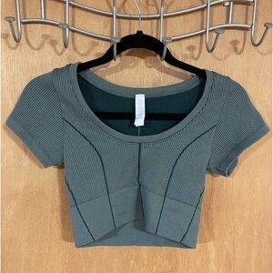 #158- AERIE- Offline Seamless Corset T
Shirt- green size small